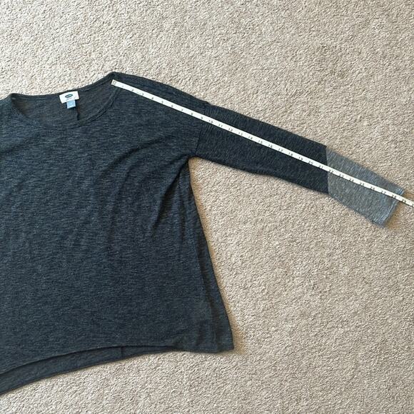 Old Navy Medium Sweater Gray Two Toned, Long Sleeve Sheer Dark Gray Light Gray - Picture 7 of 8